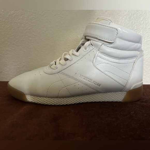 Michael Kors Addie High Top - Picture 6 of 6